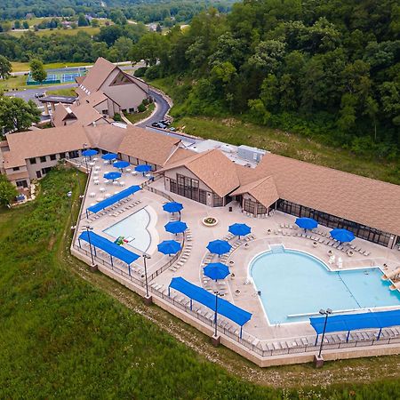 Quiet Home Minutes From Lake Galena & Eagle Ridge Екстериор снимка